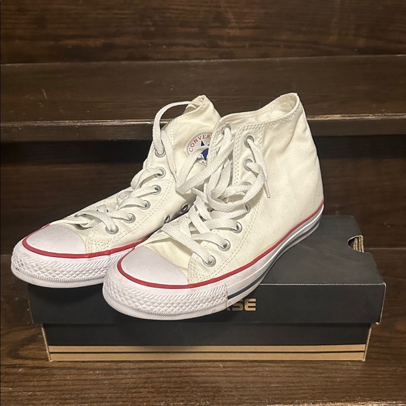 Converse White Canvas High-Tops with Red Trim (W7) - Picture 1 of 6